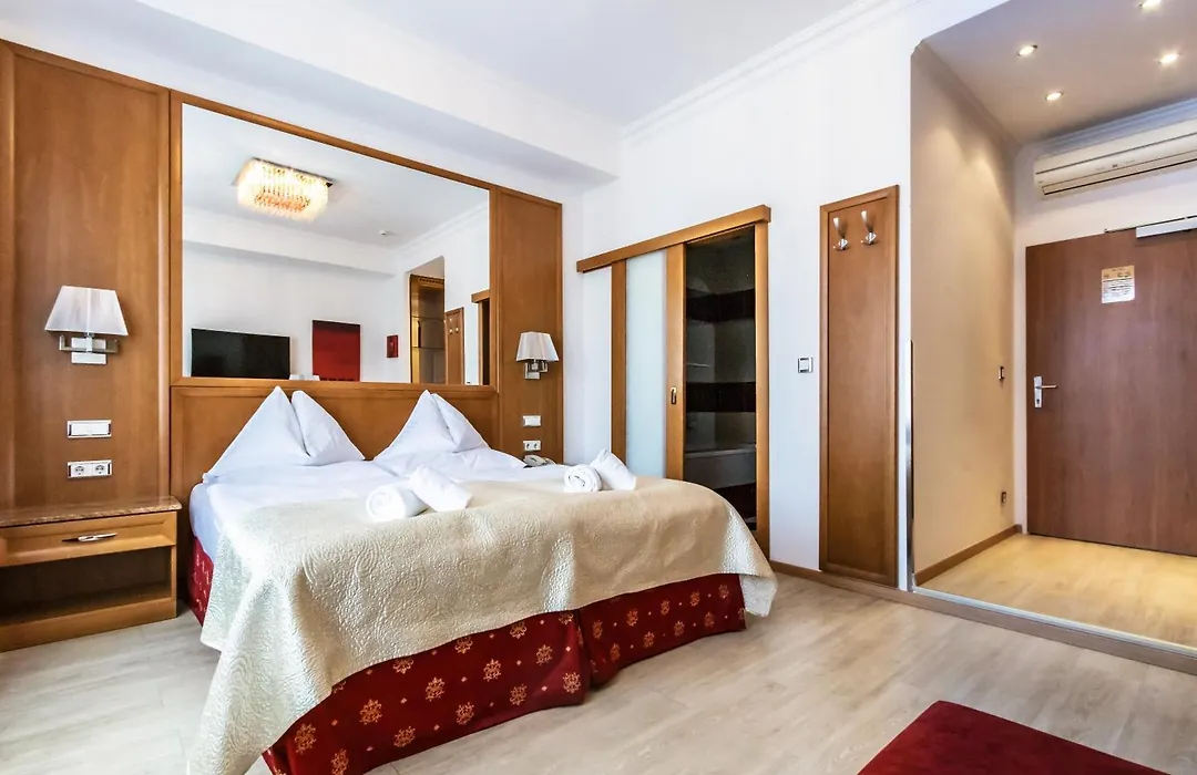 Hotel Corvinus Vienna-1